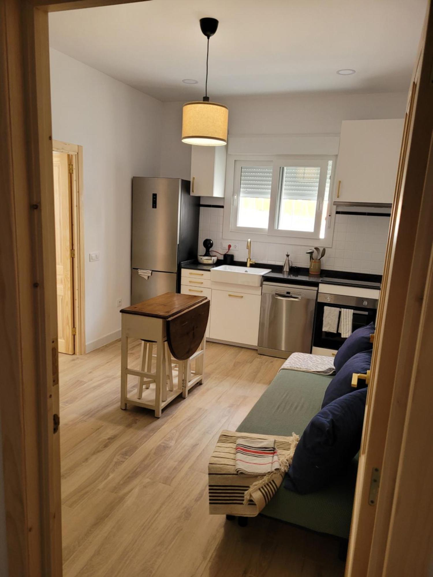 Apartamento Con Wifi, Patio Y Garaje Privado Alcala de Guadaira Exterior photo