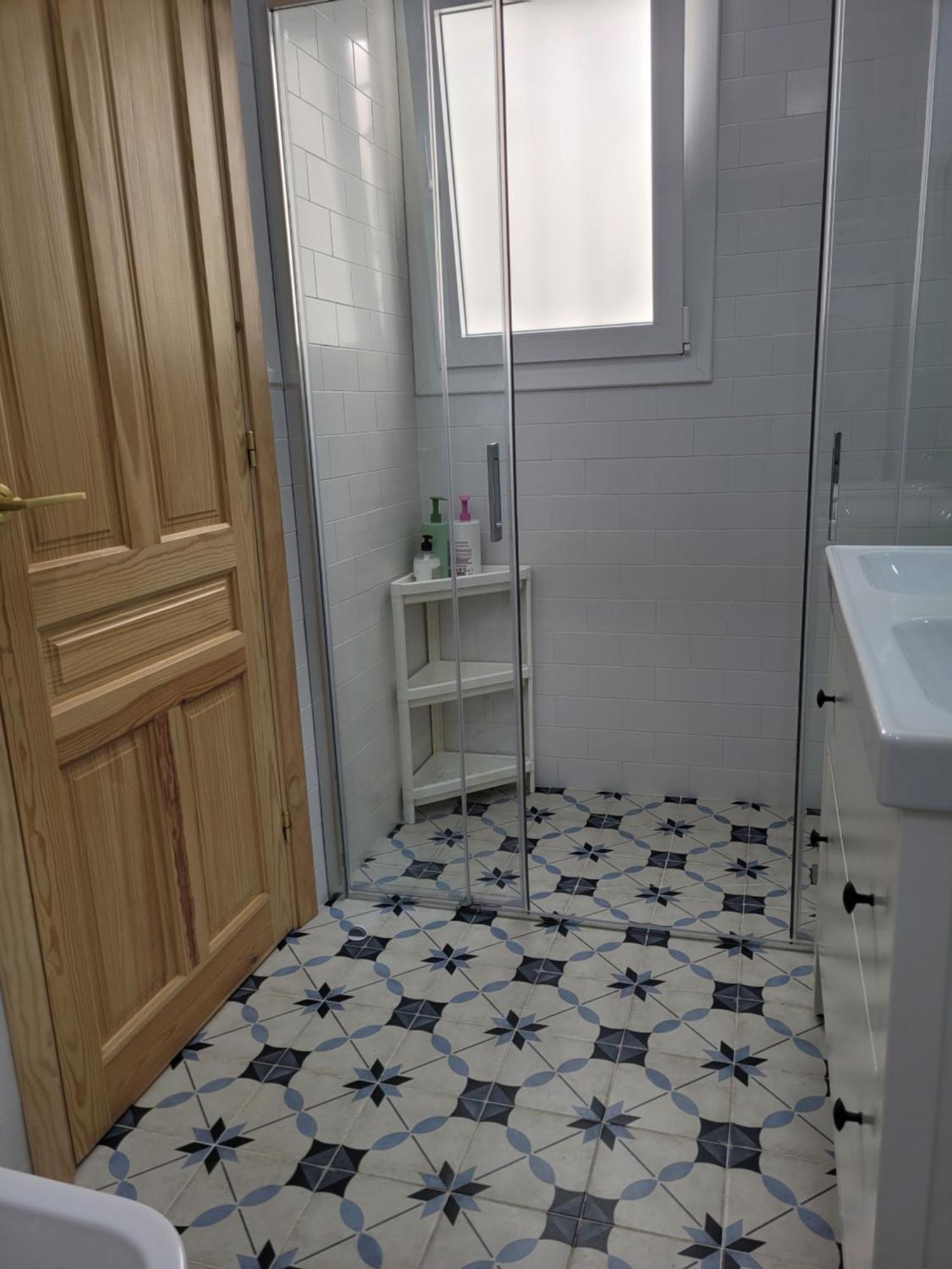Apartamento Con Wifi, Patio Y Garaje Privado Alcala de Guadaira Exterior photo
